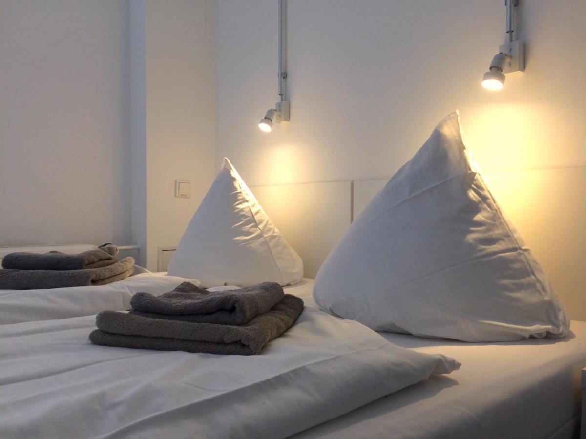 Bnb Near Brandenburg Gate - Rooms & Apartments — Photos 1